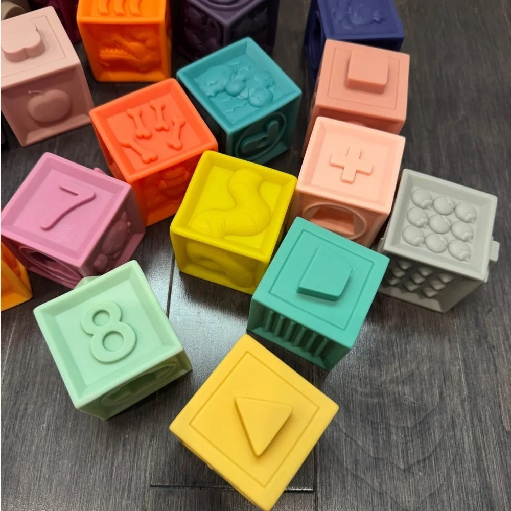 NWOT Rubber Colorful Stacking Building Blocks Set for Kids Infants Baby Toddlers